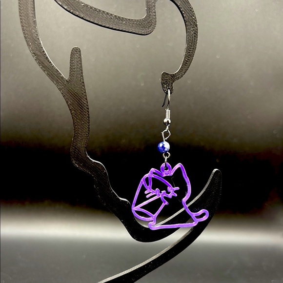 Purple Cat Earrings - Picture 4 of 6